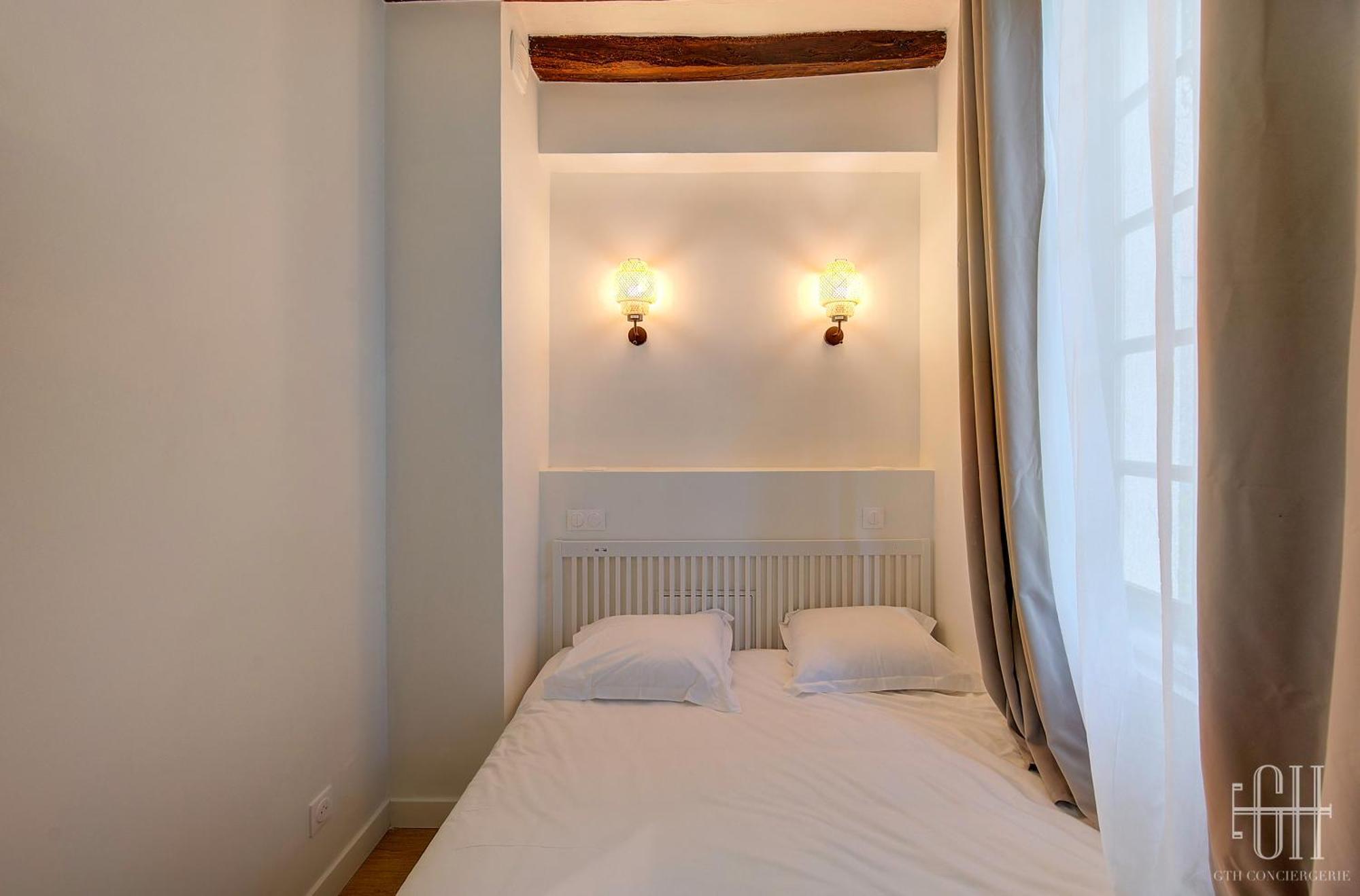 Le Saint Martin / Cathedrale Apartment Tours