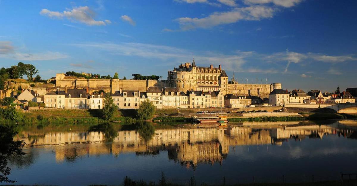 Le Saint Martin / Cathedrale Apartment Tours